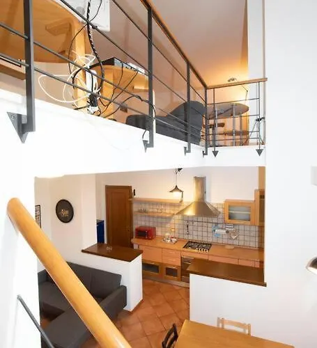 Apartament Vicino Al Centro Con Parcheggio
